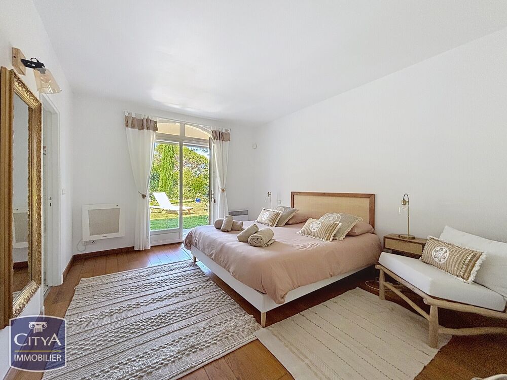 à vendre  Maison Grimaud (83310)