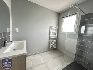  Maison � vendre 4 pi�ces 118 m� Bourges