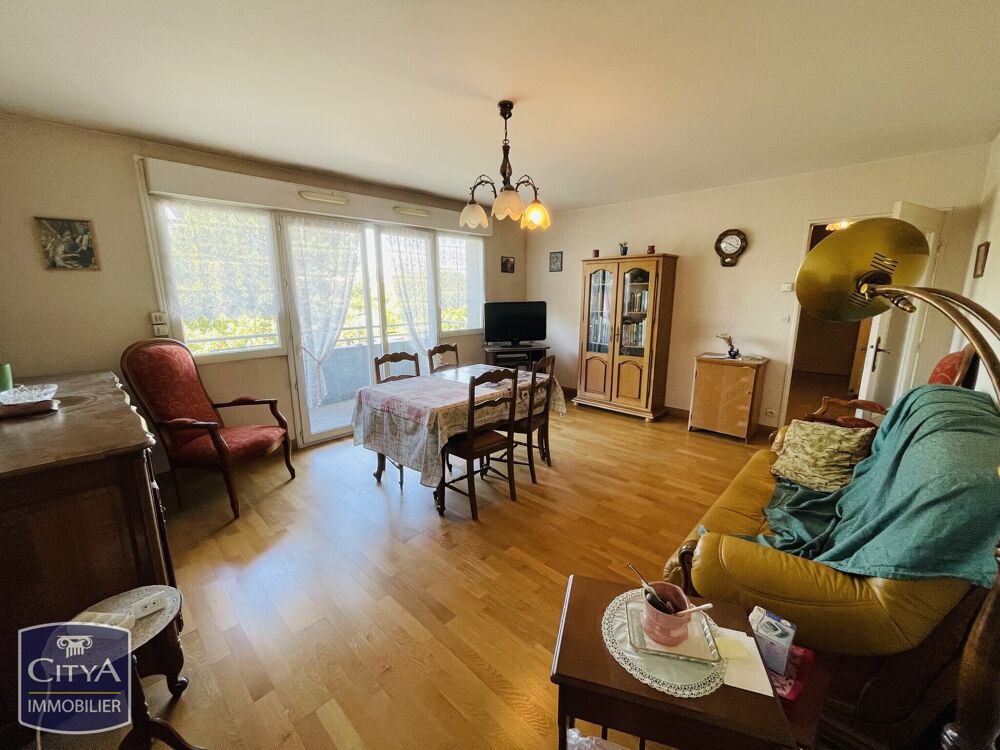 Appartement 3 pièces 63 m² · à Châteauroux · 63 m² · 96 000 €