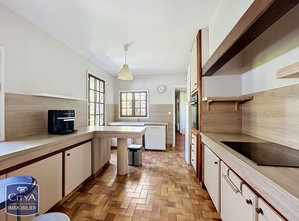 à vendre  Maison Saint-Raphaël (83700)