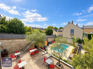  Maison à vendre 15 + pièces 365 m²