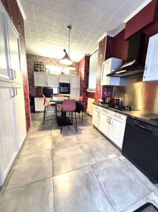  Maison à vendre 8 pièces 177 m²