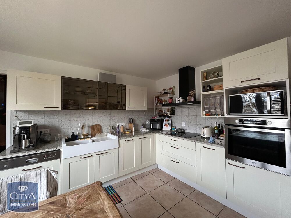 à vendre  Appartement Saint-Julien-en-Genevois (74160)