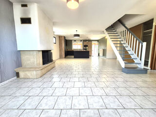  Maison à vendre 8 pièces 157 m²