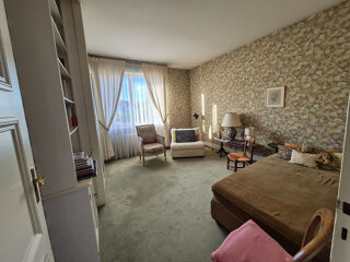  Appartement à vendre 6 pièces 140 m²