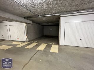  Parking / Garage � vendre 10 m�