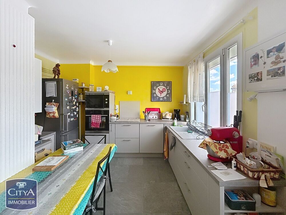 Appartement 2 pièces 48 m² · à Guéret · 48 m² · 77 000 €