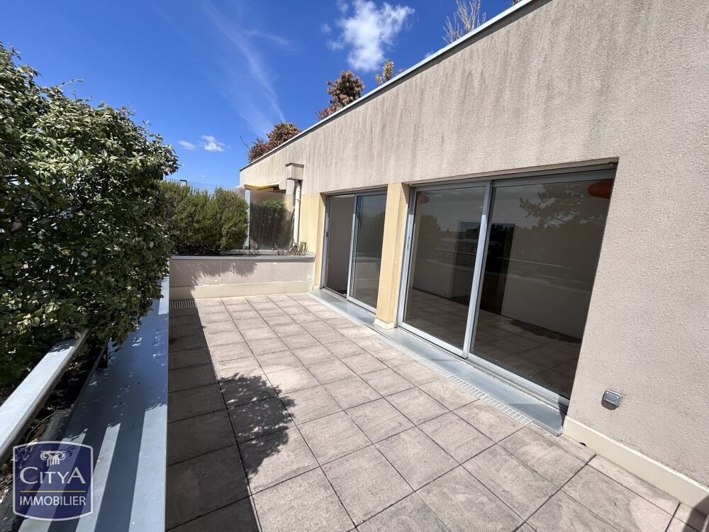 Appartement 3 pièces 76 m² · à Charleville-Mézières · 76 m² · 121 000 €