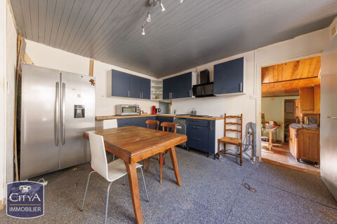   maison Maison - 5 pièce(s) - 134 m²