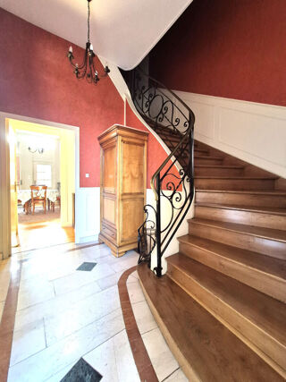  Maison à vendre 10 pièces 223 m²