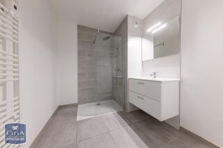  Appartement à vendre 4 pièces 81 m²