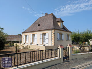 Maison 5 pièces 112 m² · à Bergerac · 112 m² · 164 000 €