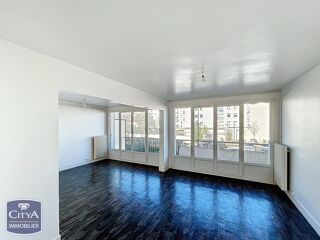  Appartement à vendre 4 pièces 77 m²