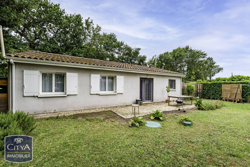 Maison 4 pièces 88 m² · à Coutras · 88 m² · 183 000 €