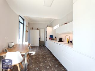  Maison à vendre 11 pièces 227 m²