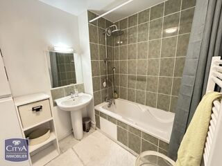  Appartement à vendre 3 pièces 77 m²