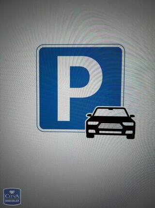  Parking / Garage à vendre 
