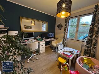  Maison � vendre 4 pi�ces 165 m�