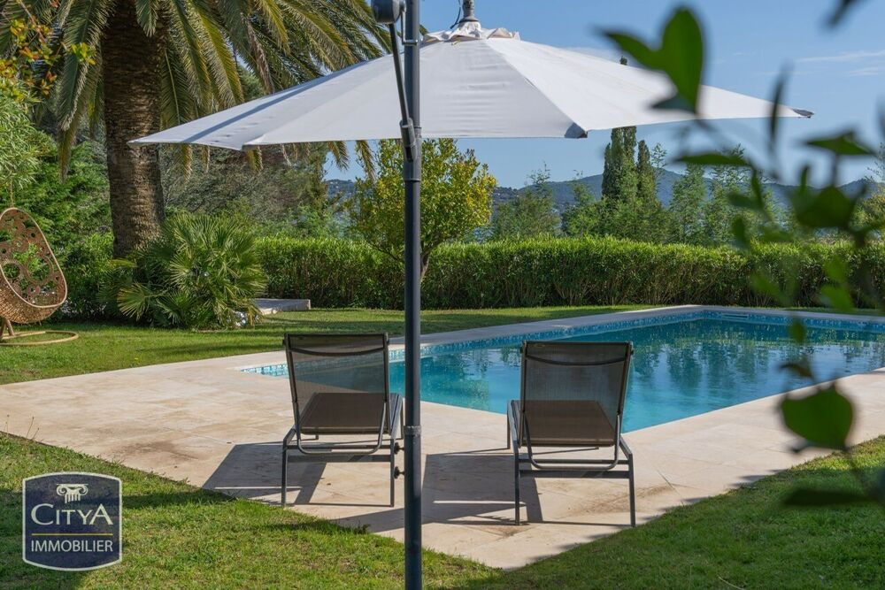 � vendre  Maison Grimaud (83310)
