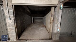  Parking / Garage à vendre 