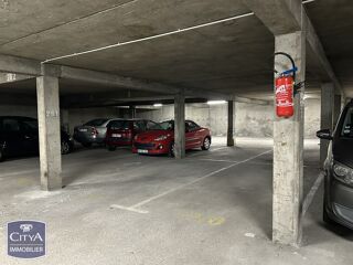  Parking / Garage à vendre 12 m²