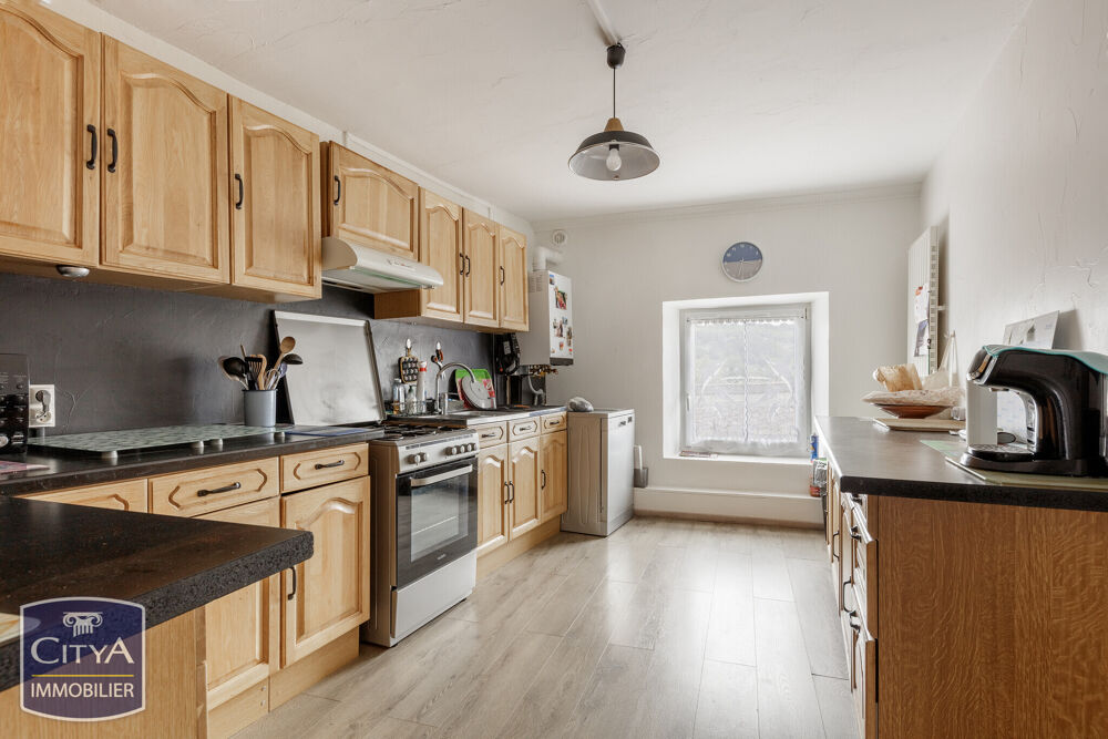 Appartement 4 pièces 93 m² · à Giromagny · 93 m² · 78 000 €