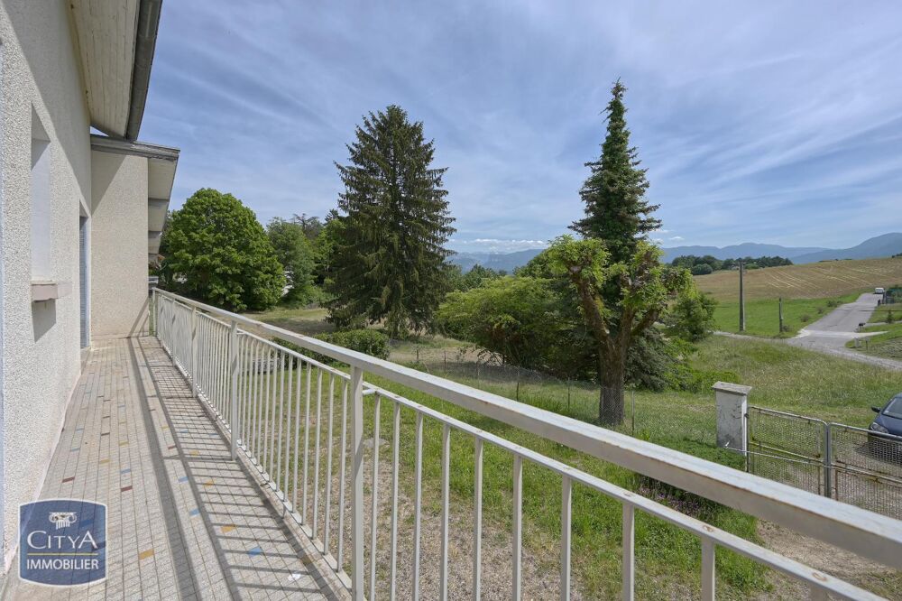 Maison 7 pièces 140 m² · à Saint-Bonnet-de-Chavagne · 140 m² · 190 000 €