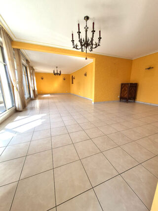  Appartement à vendre 3 pièces 131 m²