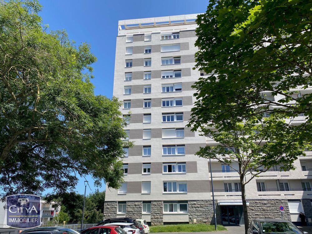 Appartement 5 pièces 93 m² · à Saint-Brieuc · 93 m² · 105 000 €