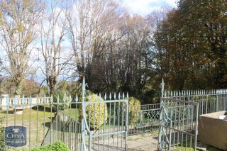  Maison à vendre 15 + pièces 580 m²