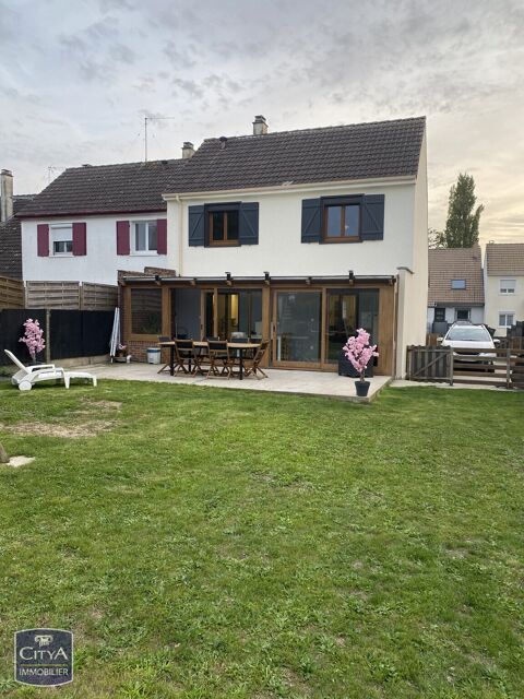   maison Maison - 5 pièce(s) - 124 m²