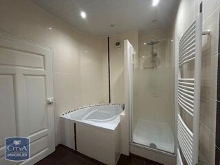  Appartement à vendre 6 pièces 148 m²