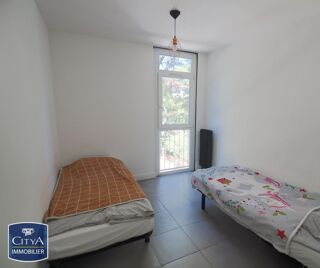  Appartement � vendre 4 pi�ces 81 m�