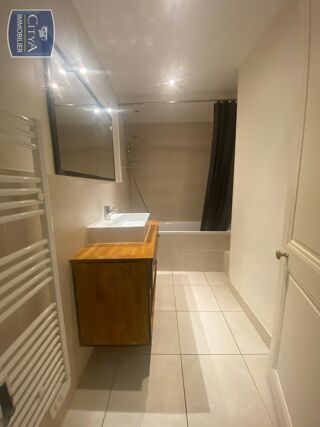  Appartement à vendre 5 pièces 141 m²