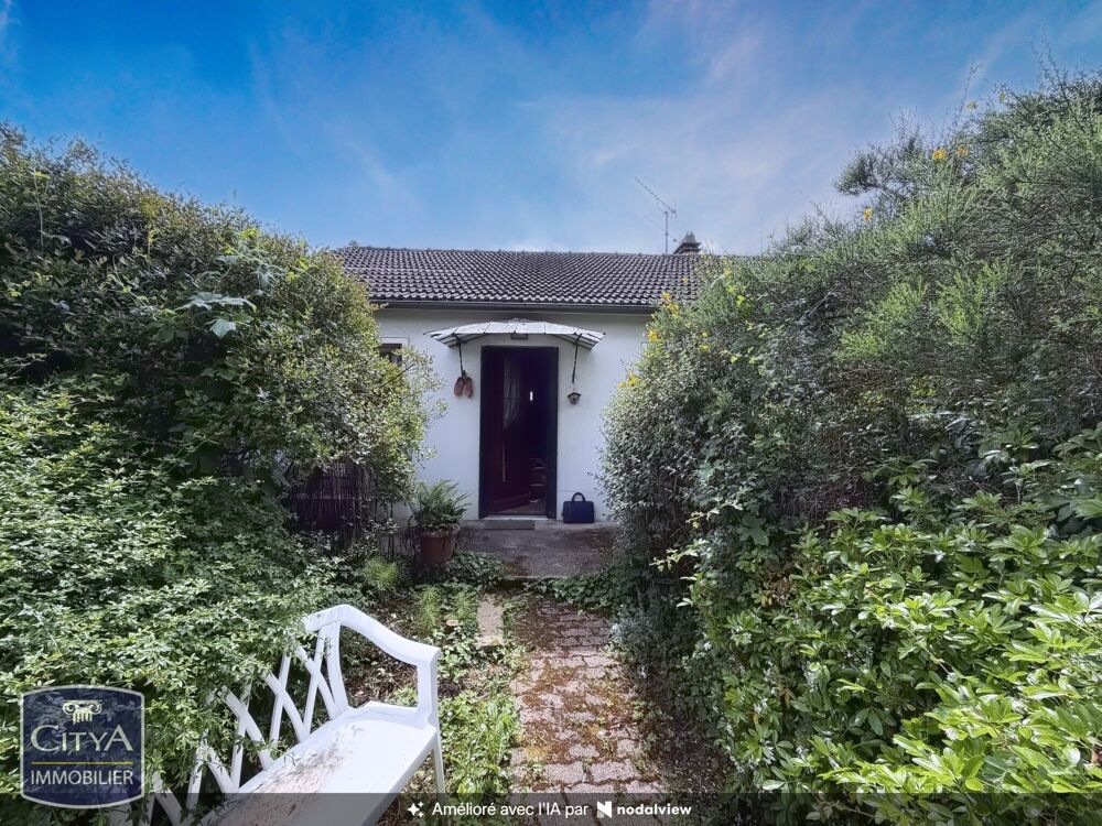 Maison 3 pièces 62 m² · à Les Essarts-le-Roi · 62 m² · 180 000 €
