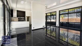  Maison à vendre 6 pièces 203 m²