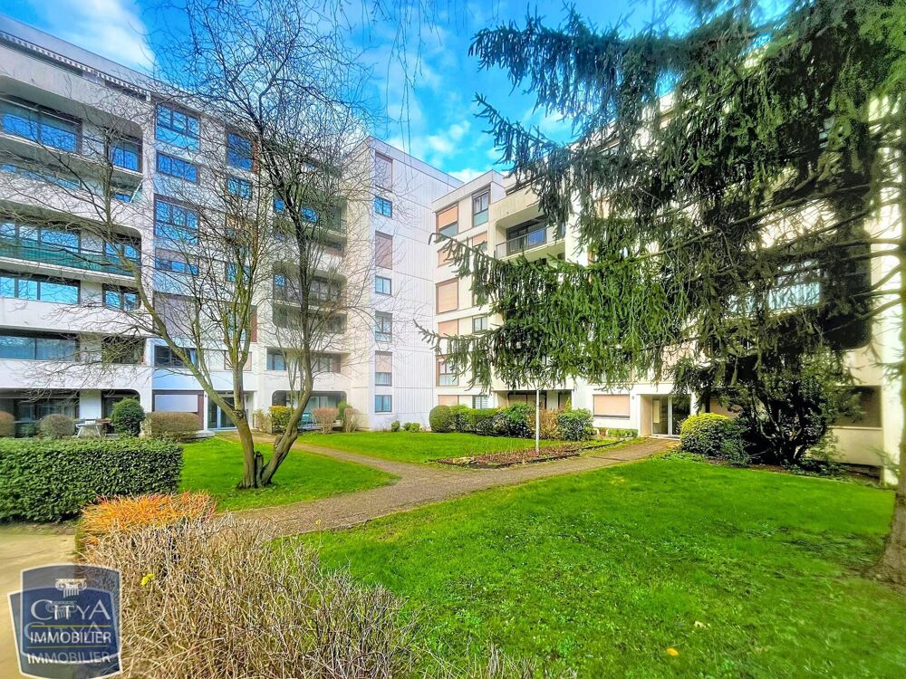 Appartement 1 pièce 36 m² · à Les Ulis · 36 m² · 108 000 €