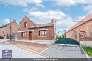 Maison 10 pièces 194 m² · à Sebourg · 194 m² · 444 900 €
