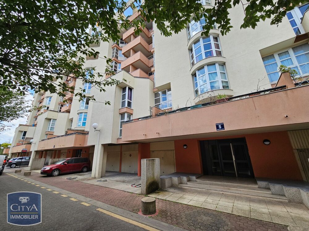 Appartement 3 pièces 70 m² · à Évry-Courcouronnes · 70 m² · 153 000 €