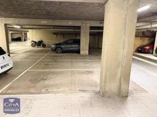  Parking / Garage à vendre 16 m²