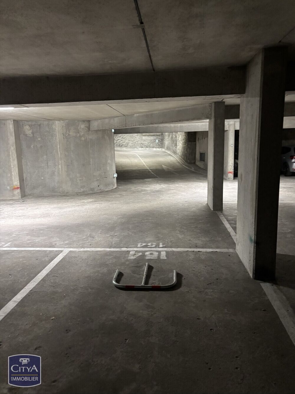 Vente Parking/Garage parking Tours
