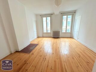 Appartement 6 pièces 158 m² · à Saint-Étienne · 158 m² · 138 000 €