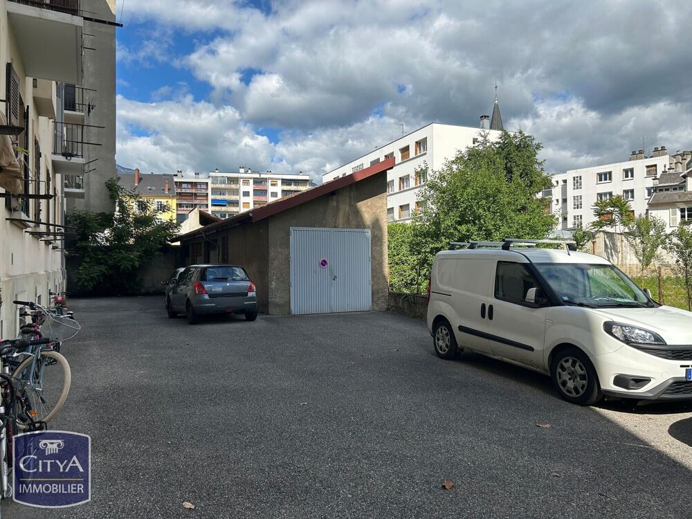 Vente Parking/Garage parking Chambéry