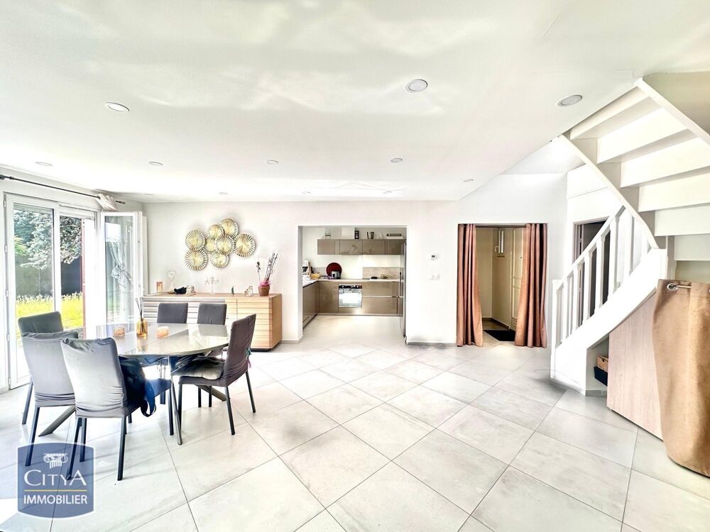 Maison 7 pièces 150 m² · à Chelles · 150 m² · 490 000 €
