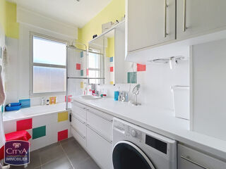  Appartement à vendre 6 pièces 135 m²