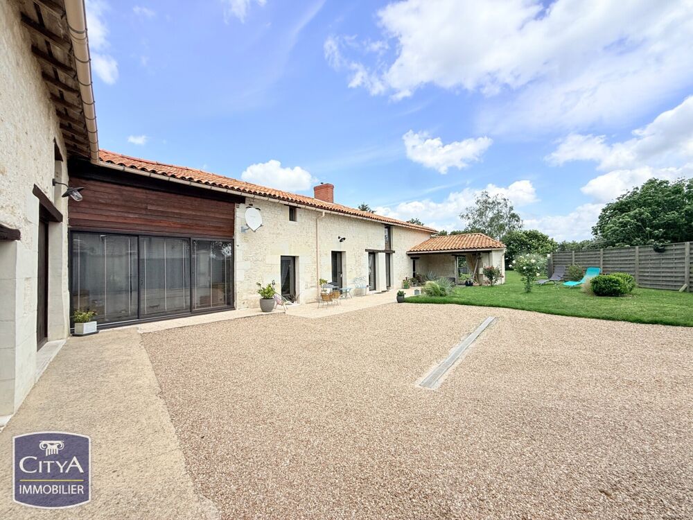 Vente Maison maison La roche-rigault