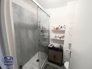  Appartement � vendre 1 pi�ce 28 m�