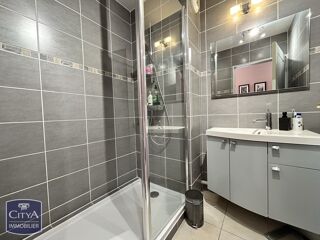  Appartement à vendre 4 pièces 136 m²