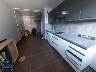  Appartement à vendre 5 pièces 97 m²