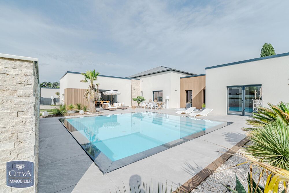 � vendre  Maison Saint-Cyr-sur-Loire (37540)